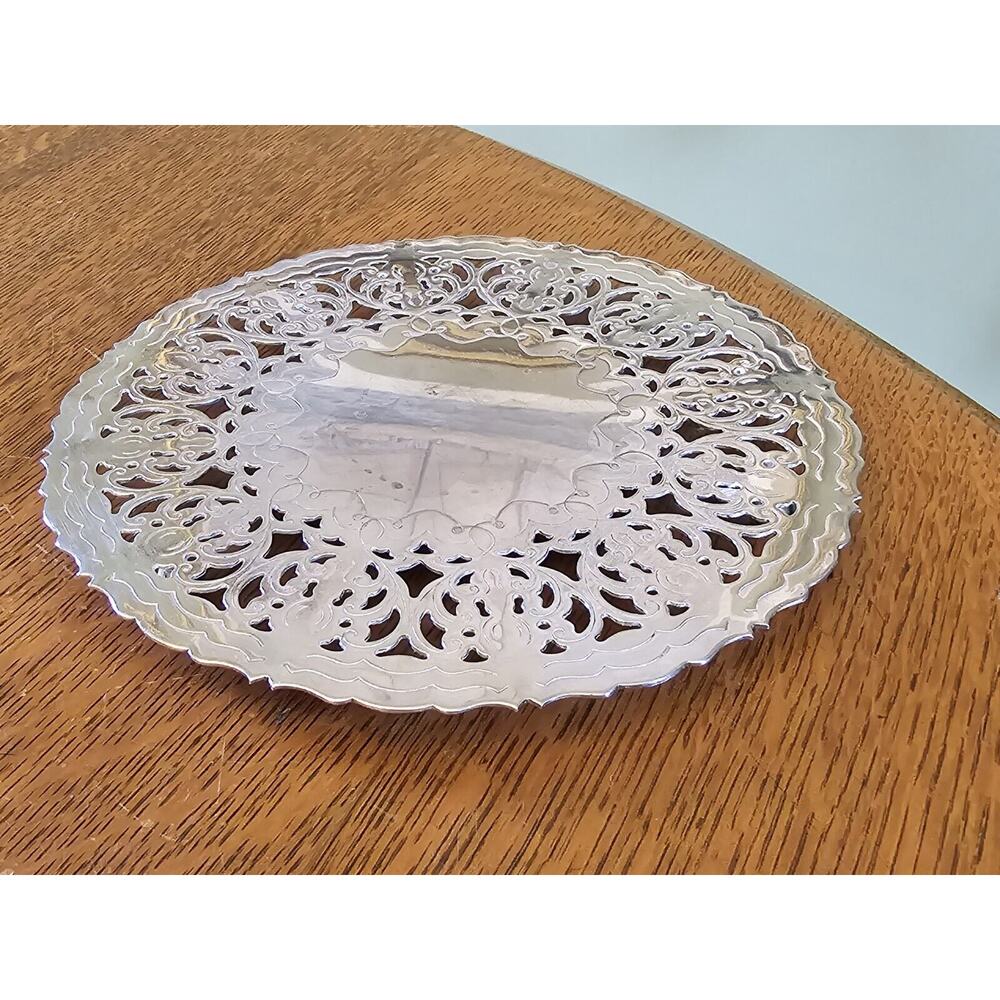 Vintage WILLIAM ADAMS Hand Crafted Silver Plate Pierced Trivet Tray Italy 7.5"